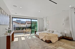 Room - FIFA World Cup l 5BR Pool & Hot Tub (Los Angeles)