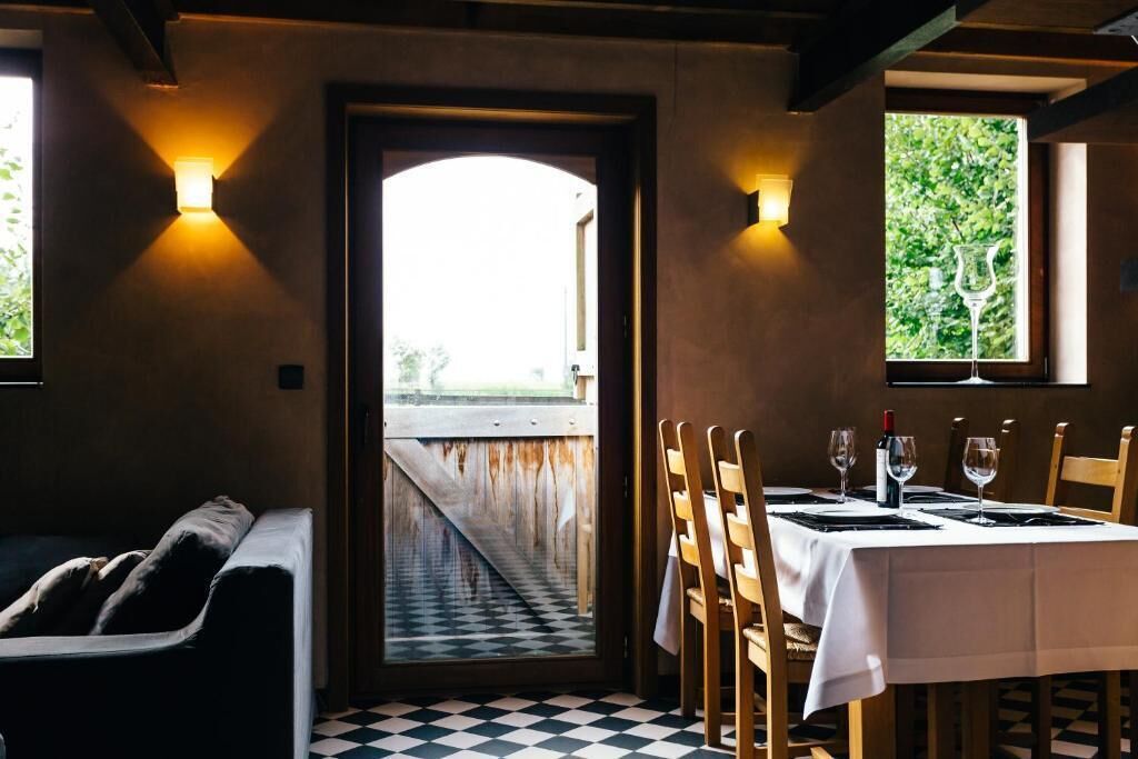 Cabin, Garden View | Dining