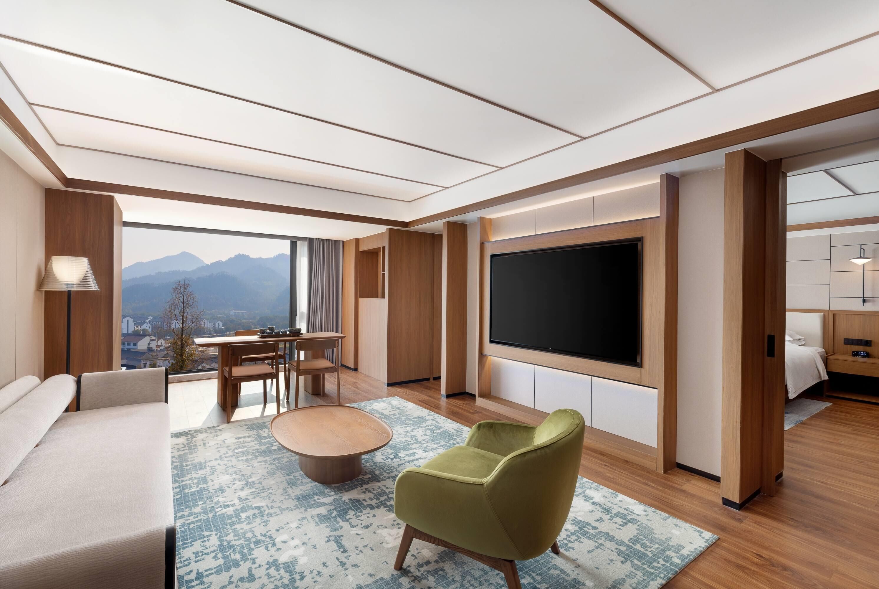 Deluxe Suite, 1 King Bed, Non Smoking