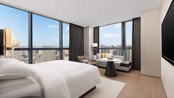 Room, 1 King Bed, Lake View