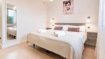 6 dormitorios, tabla de planchar con plancha, wifi y ropa de cama