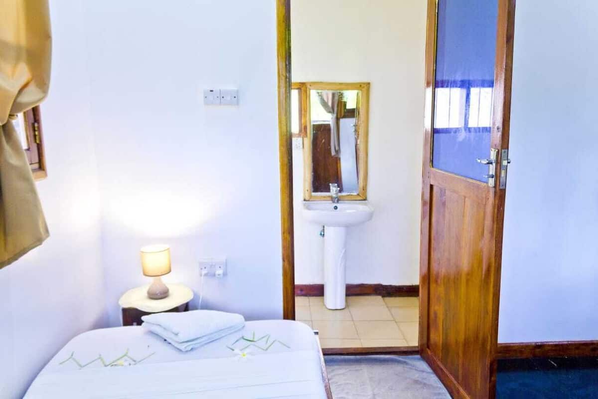 Classic Double Room, Balcony, Garden View