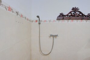 Suite Keluarga | Kamar mandi