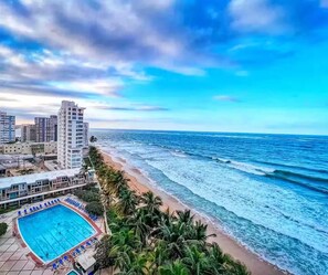 Beach - Rare Beachfront Getaway w Pool, Gym, + Balcony! (Ashford)