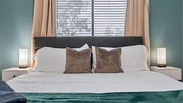 2 bedrooms, desk, iron/ironing board, free WiFi