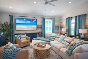 Living area - *NEW* Resort-Style Home|Private Pool + 5 Star Design (Port Aransas)