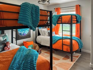 Room - *NEW* Resort-Style|Private Pool + 5 Star Design (Port Aransas)