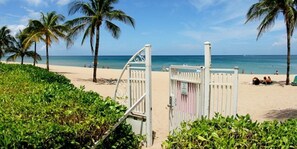 Beach - Driftwood Beach Club Lauderdale-by-the-Sea Great Pool & Beach Access (Lauderdale-by-the-Sea)