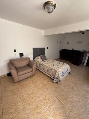 Room - Vrbo Property (San Nicolás de los Garza)
