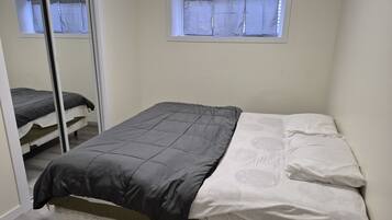 1 bedroom, iron/ironing board, WiFi