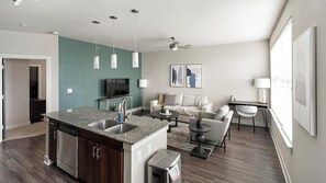 Smart TV - Landing | Beautiful 1BD, Courtyard, Clubhouse (San Antonio)