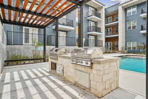 Terrace/patio - Landing | Incredible 2BD, Clubhouse, Pool (Garland)