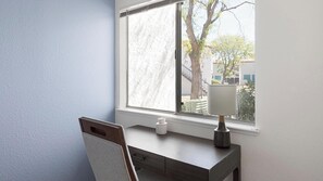 Interior - Landing | Stylish 2BD, Courtyard (Paradise)