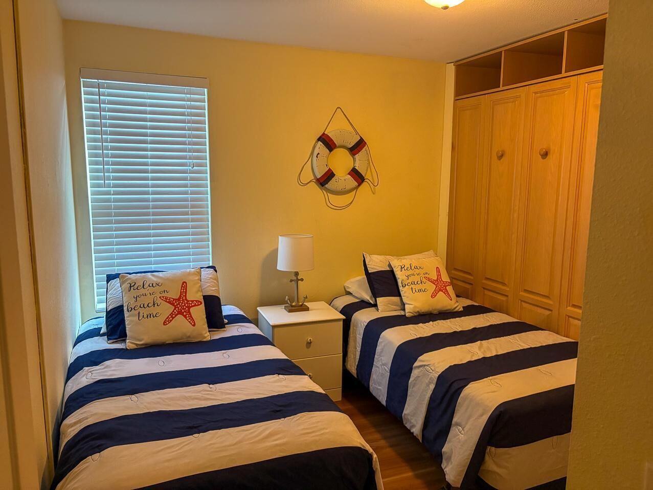 2 dormitorios, tabla de planchar con plancha, wifi gratis y ropa de cama