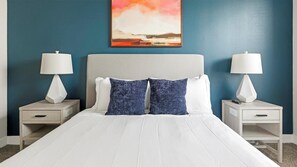 2 Schlafzimmer, Schreibtisch, Bügeleisen/Bügelbrett, WLAN