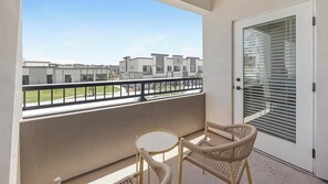 Property grounds - Landing | Spectacular 1BD, Pool, Clubhouse (Casa Grande)
