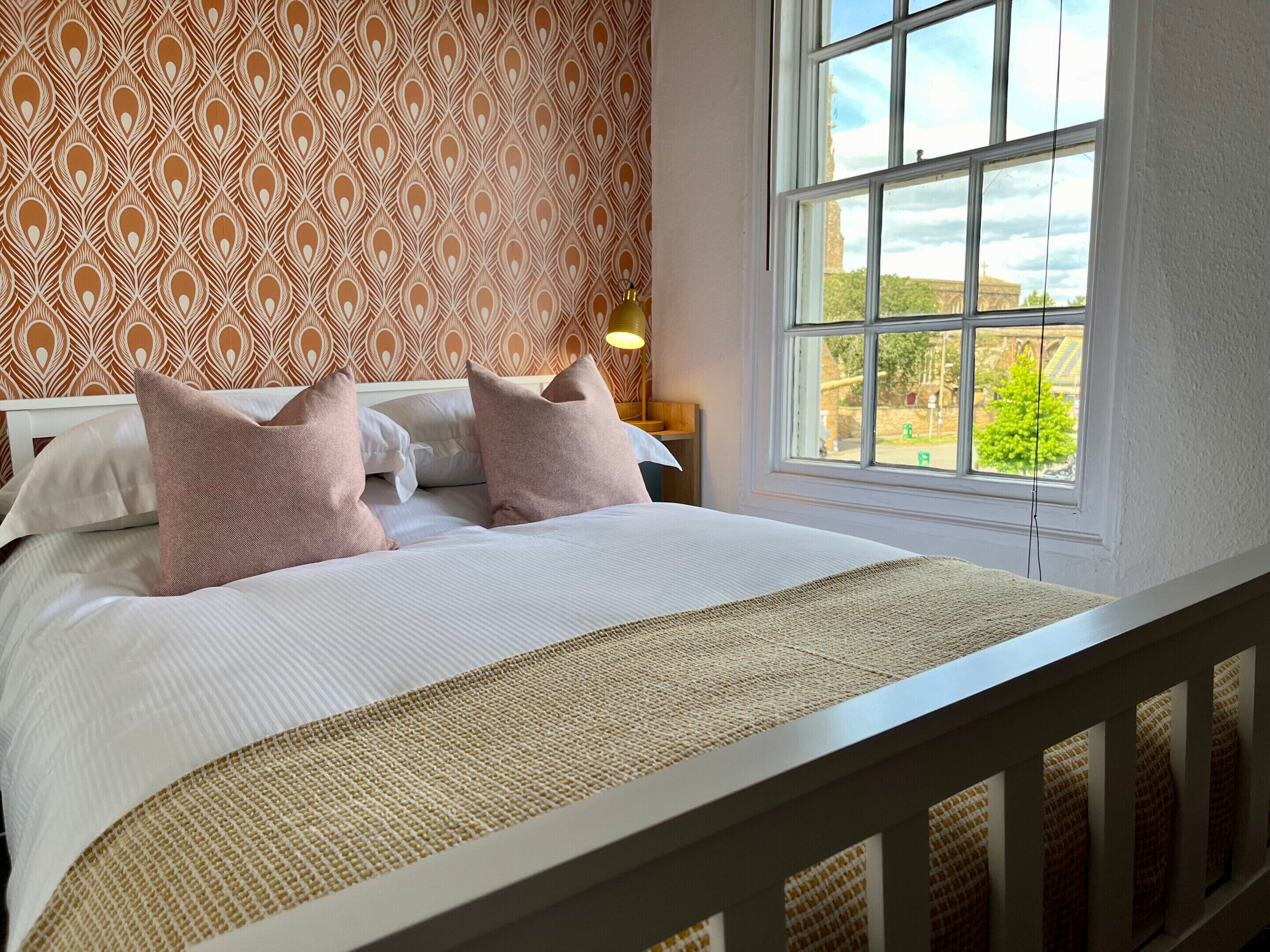 Superior Single Room, Ensuite (Room 5) | Iron/ironing board, free WiFi