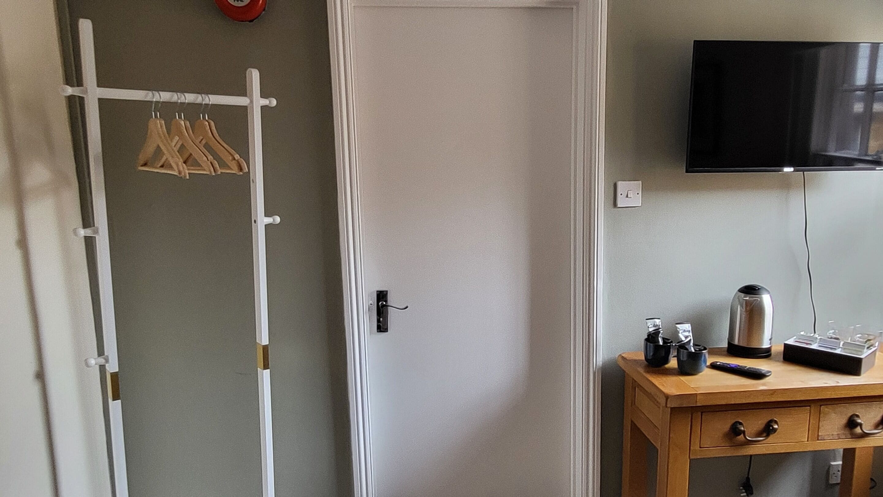 Phòng đôi Tiêu chuẩn, có phòng tắm riêng, quang cảnh vườn (Room 3) | Bàn ủi/dụng cụ ủi quần áo, truy cập Internet không dây miễn phí 