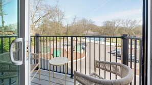 Property grounds - Landing | Stylish 2BD, Game Room, Clubhouse (Nashville)
