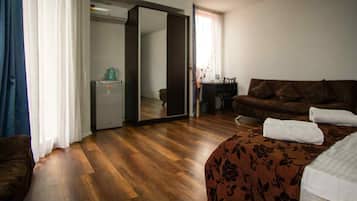 Triple Room, Balcony, City View