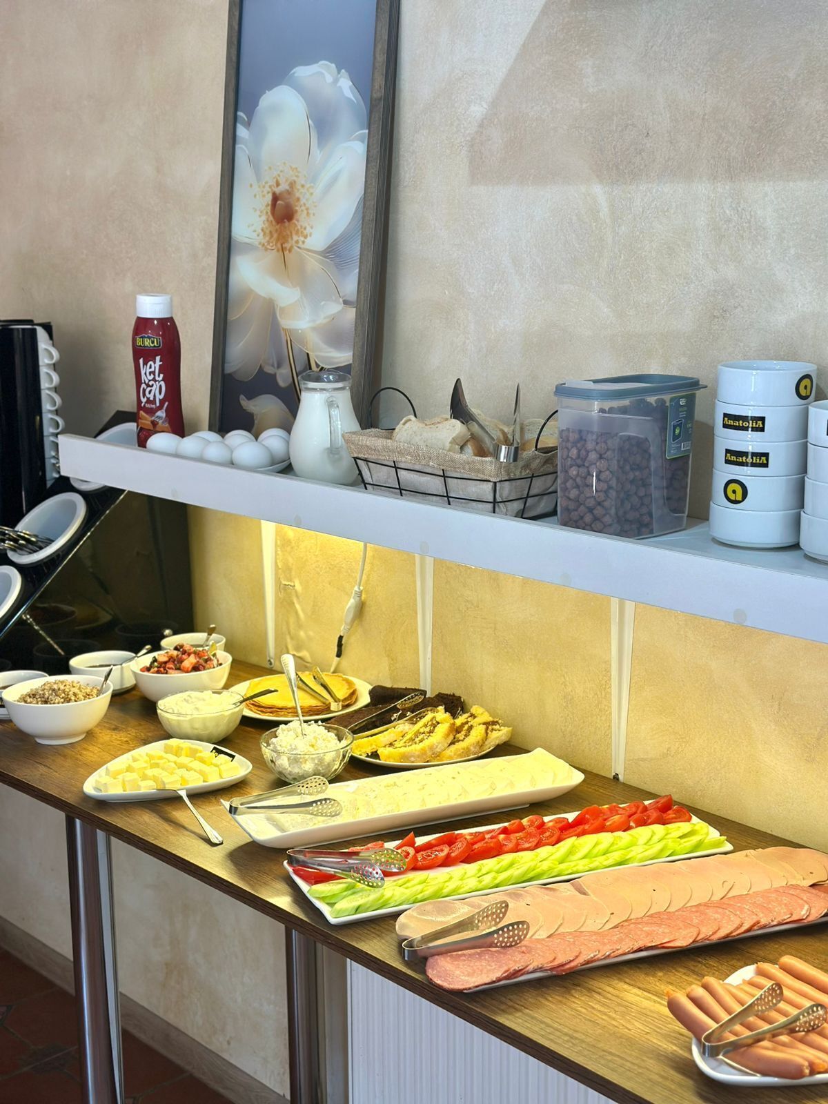 Bao gồm bữa sáng buffet hàng ngày 