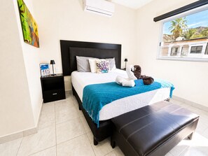 1 bedroom, iron/ironing board, Internet, bed sheets - CABO DOWNTOWN STUDIOS: Cozy Queen Studios Walk to Marina #5 (Cabo San Lucas)