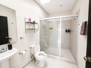 Shower, hair dryer, towels, soap - CABO DOWNTOWN STUDIOS: Cozy Queen Studios Walk to Marina #5 (Cabo San Lucas)