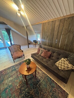 Living area - Cozy studio in a horse ranch (Irkiniai)