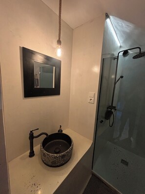 Hair dryer, towels, toilet paper