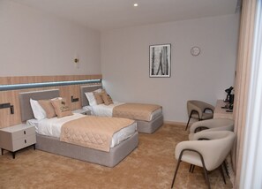 Junior Studio Suite, Multiple Beds, Non Smoking, Mountain View - Chinar Hotel Khankendi (Khankendi)