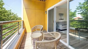 Property grounds - Landing | Stunning 1BD, Gym, Clubhouse (Hyattsville)