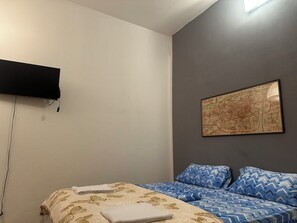 Shared Dormitory, 1 Bedroom | Room amenity