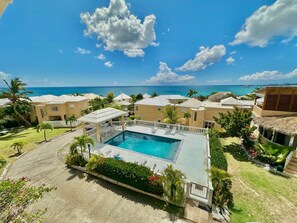 Pool - Pelican Ocean View - Maison Mazu (Cole Bay)