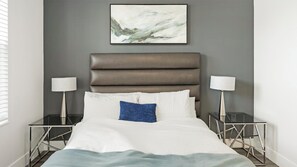 1 bedroom, desk, iron/ironing board, WiFi - Landing | Spectacular 1BD, Gym, Pool (Tampa)
