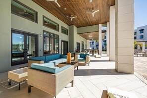 Terrace/patio - Landing | Stylish 2BD, Yoga Studio, Clubhouse (Palmetto)