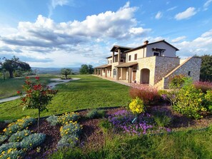 Front of property - Lyfe Umbria  (Alviano)