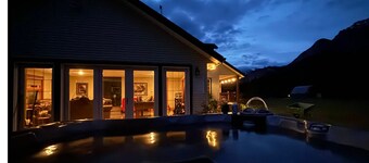 Private Home on 10 Acres 12 minutes from Golden, BC.