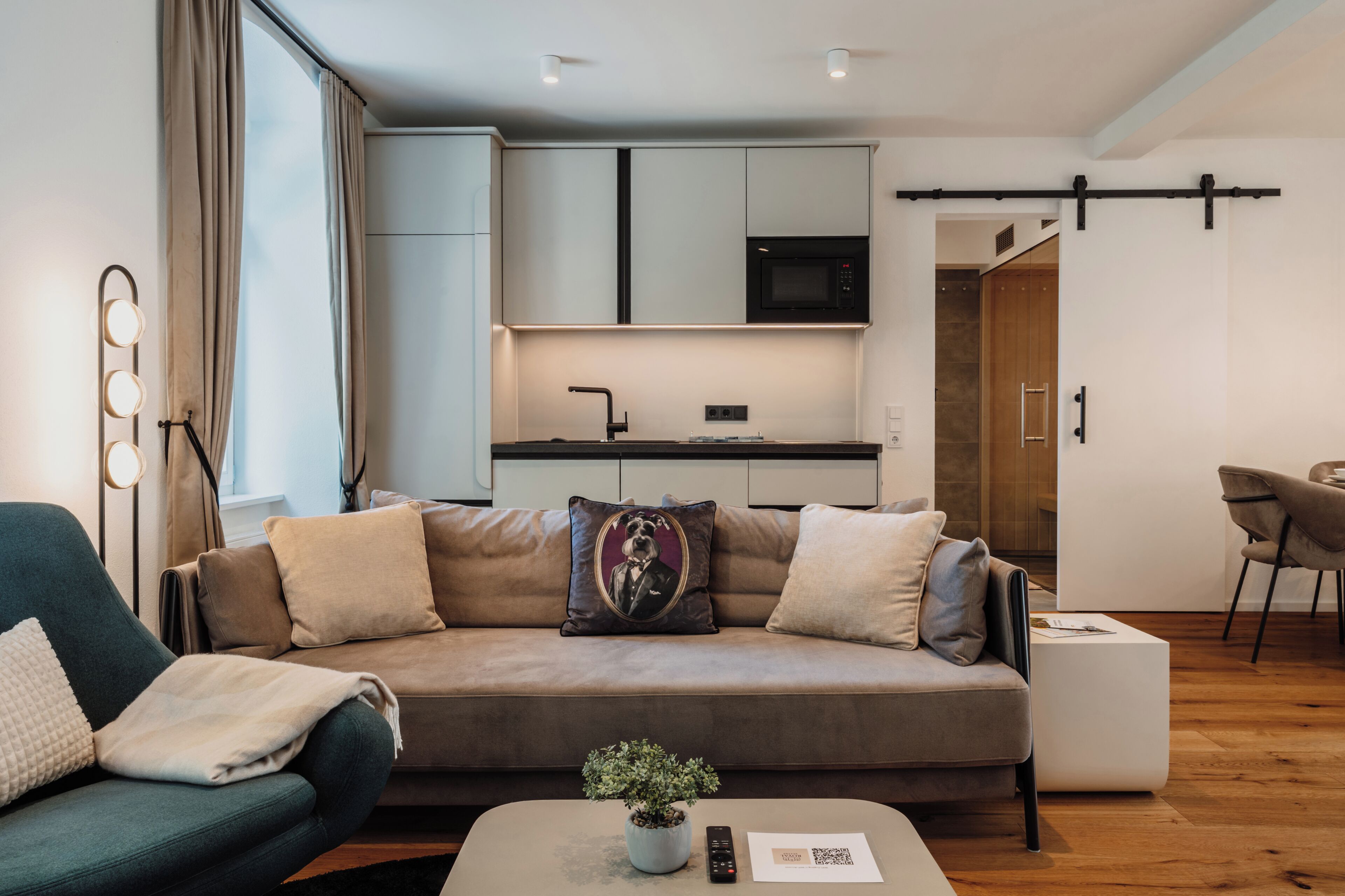 Smart TV, stereo