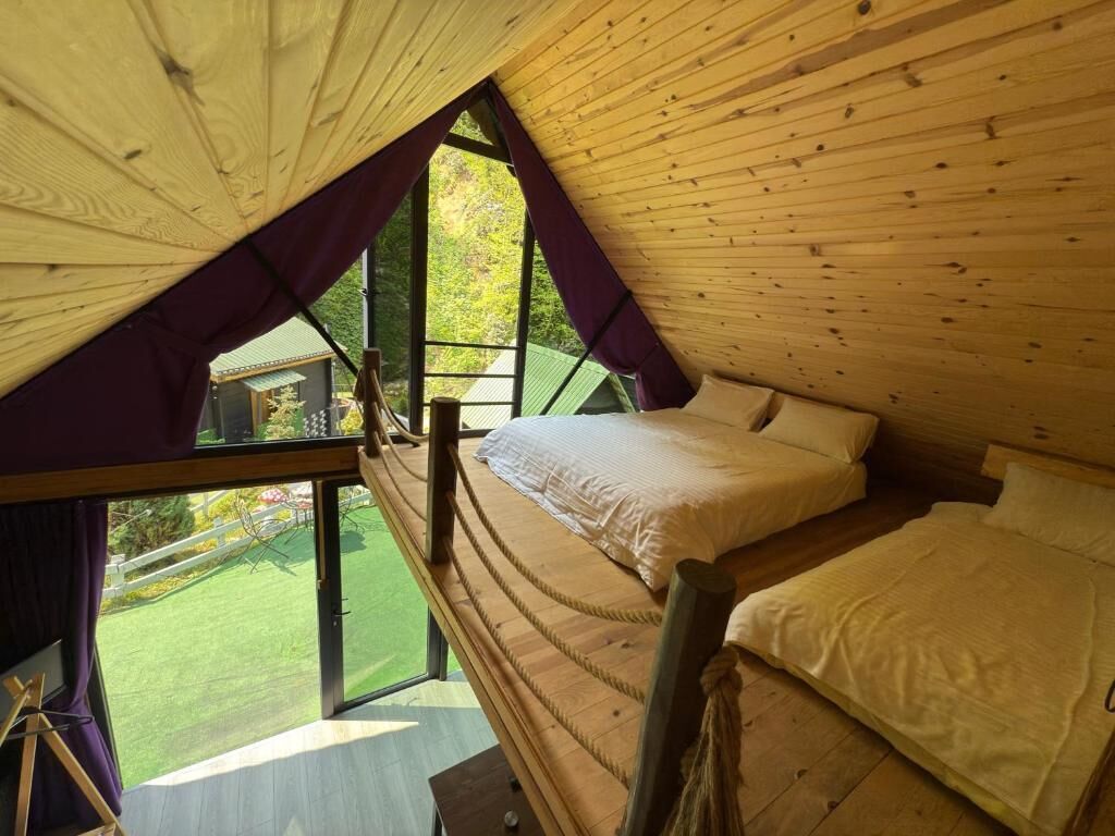 Triple Room, River View