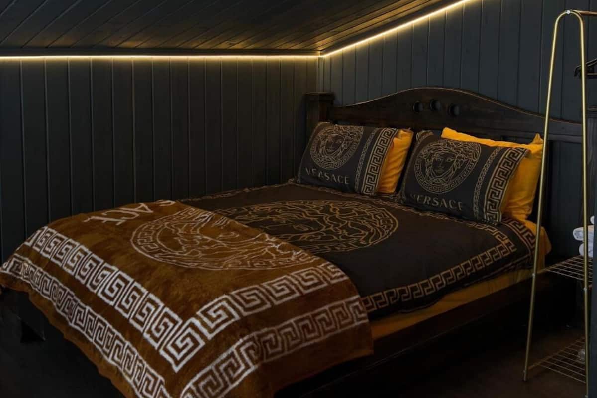 高级别墅, 河景