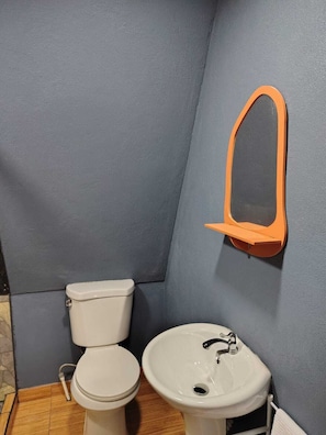 Bathroom - Vrbo Property (Monteverde)