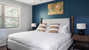1 bedroom, desk, iron/ironing board, WiFi - Landing | Stylish 1BD, Gym, Pool (Hendersonville)
