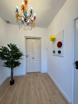 Apartemen Comfort, pemandangan kota | Interior