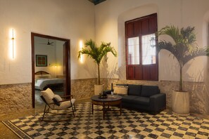 Interior - Dos Almas Casa Boutique, a colonial house in the traditional neighborhood of Guadalupe. (San Francisco de Campeche)