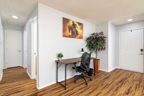 Interior - Remote Work, Near Stockyards & DFW + Sleeps 8 (Fort Worth)