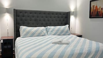 1 bedroom, desk, iron/ironing board, WiFi