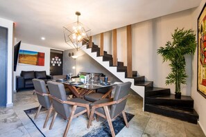 Dining - ¡PentHouse in La Purísima! 8 guests 3BR|3br (Monterrey)