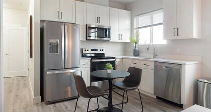 Landing | Stunning 2BD in Harvey Park South