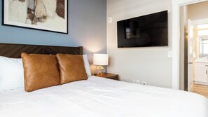 2 habitaciones, escritorio, tabla de planchar con plancha y wifi 