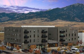 Exterior - Landing | Amazing 2BD in Downtown Bozeman (Bozeman)